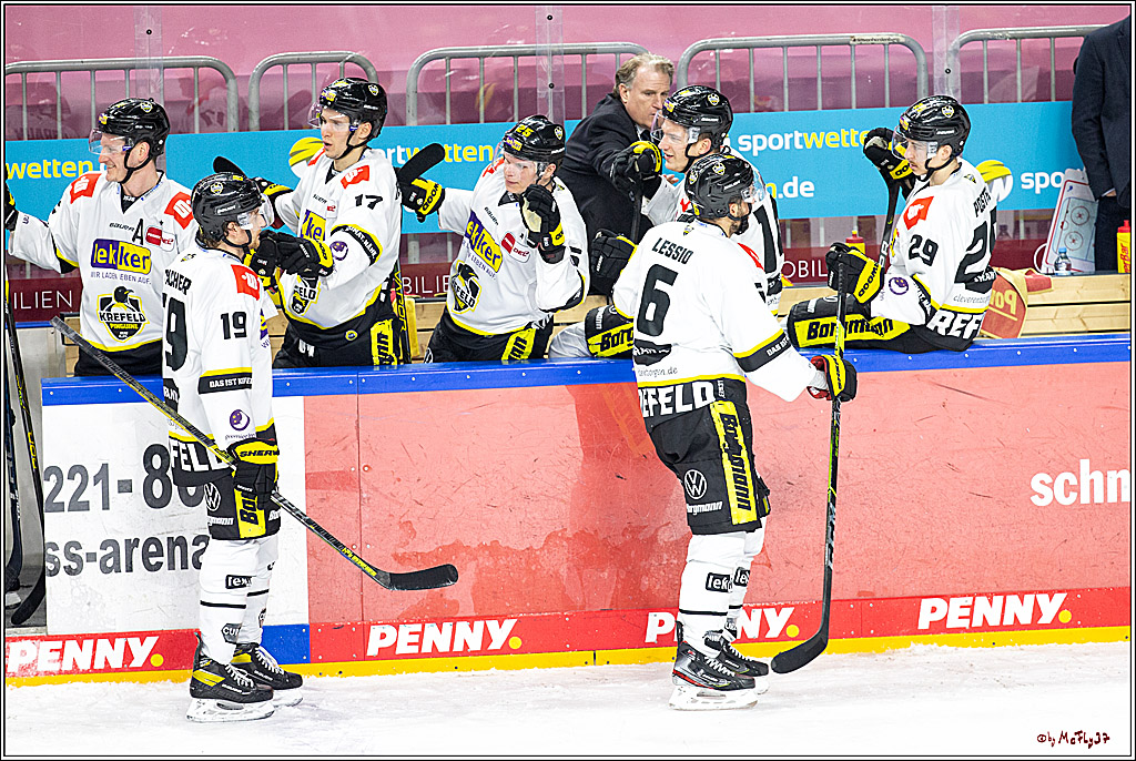 PENNY DEL;  Koelner Haie - Krefeld Pinguine; Koeln, 28.02.2021